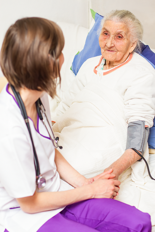 10 Tips for Accurate Blood Pressure Readings for Alzheimer’s Caregivers