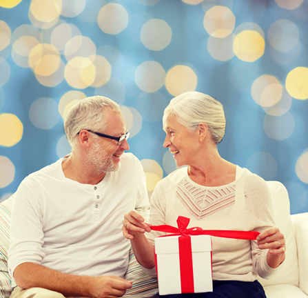 Holiday Gift Giving Ideas for Those with Alzheimer’s Disease